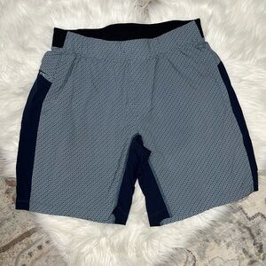 LULULEMON ATHLETIC SHORTS MENS X-LARGE BLUE 9.5" Inseam